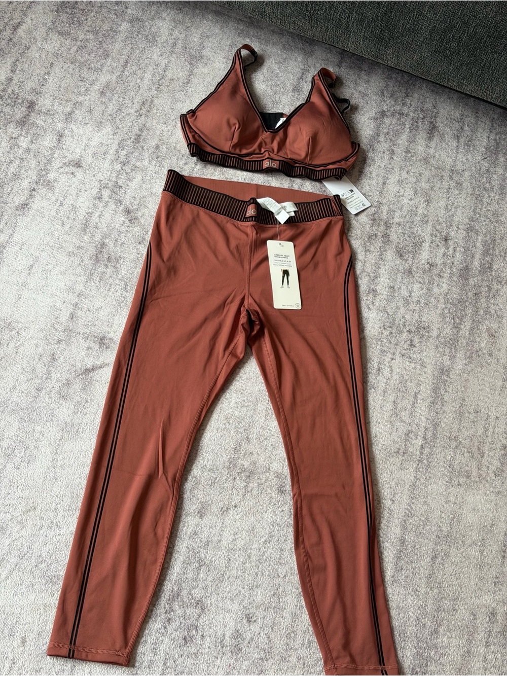 ALO Yoga Dusty Rose Leggings with Black Waistband